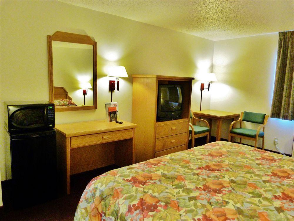 Budget Inn & Suites Nevada Ngoại thất bức ảnh