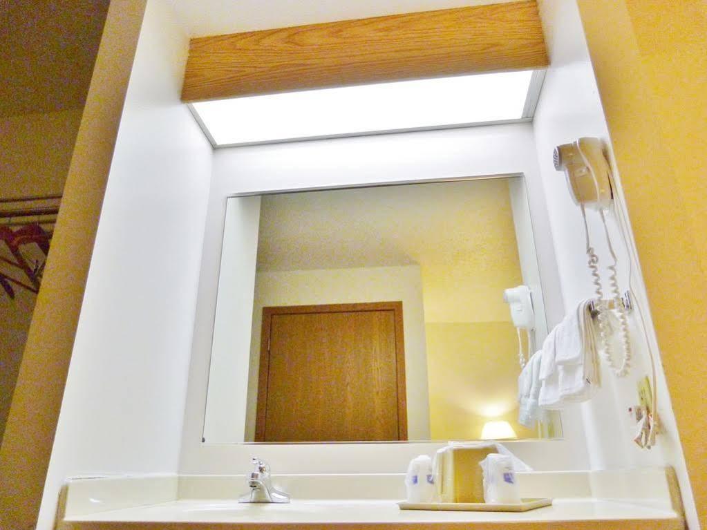 Budget Inn & Suites Nevada Ngoại thất bức ảnh
